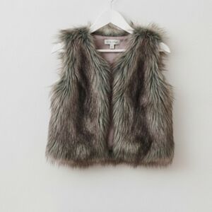 🤎 Cherokee Girls’ Faux Fur Vest – Size XS (NWOT) 🤎